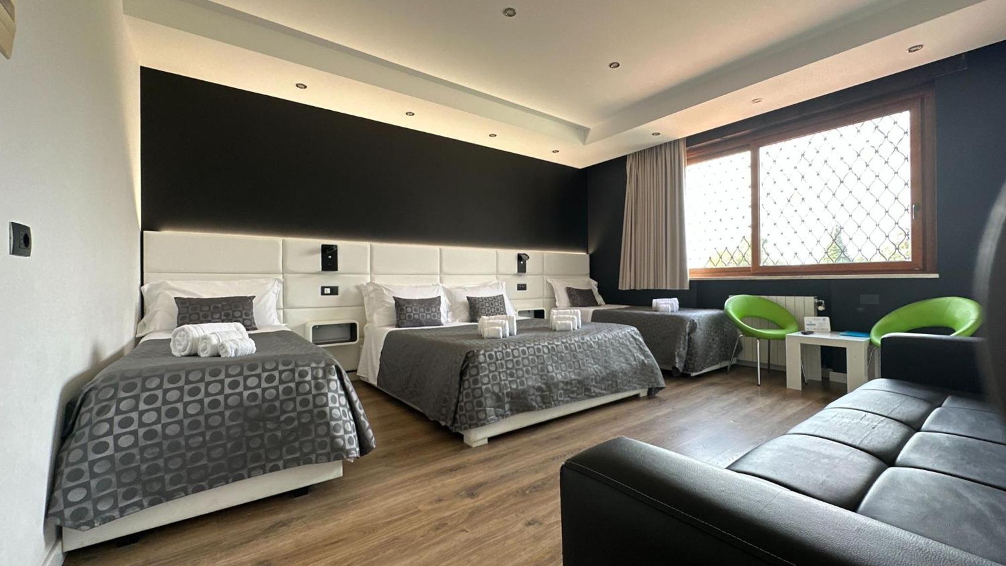 Ottomood B&B And Apartments Tremestieri Etneo Zimmer foto