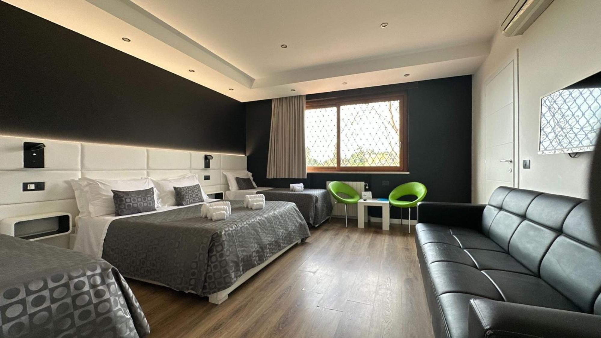 Ottomood B&B And Apartments Tremestieri Etneo Zimmer foto