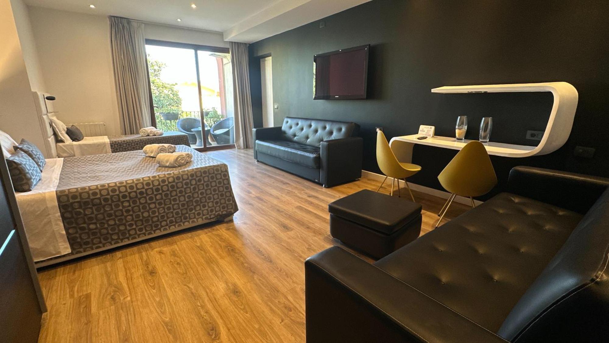 Ottomood B&B And Apartments Tremestieri Etneo Zimmer foto