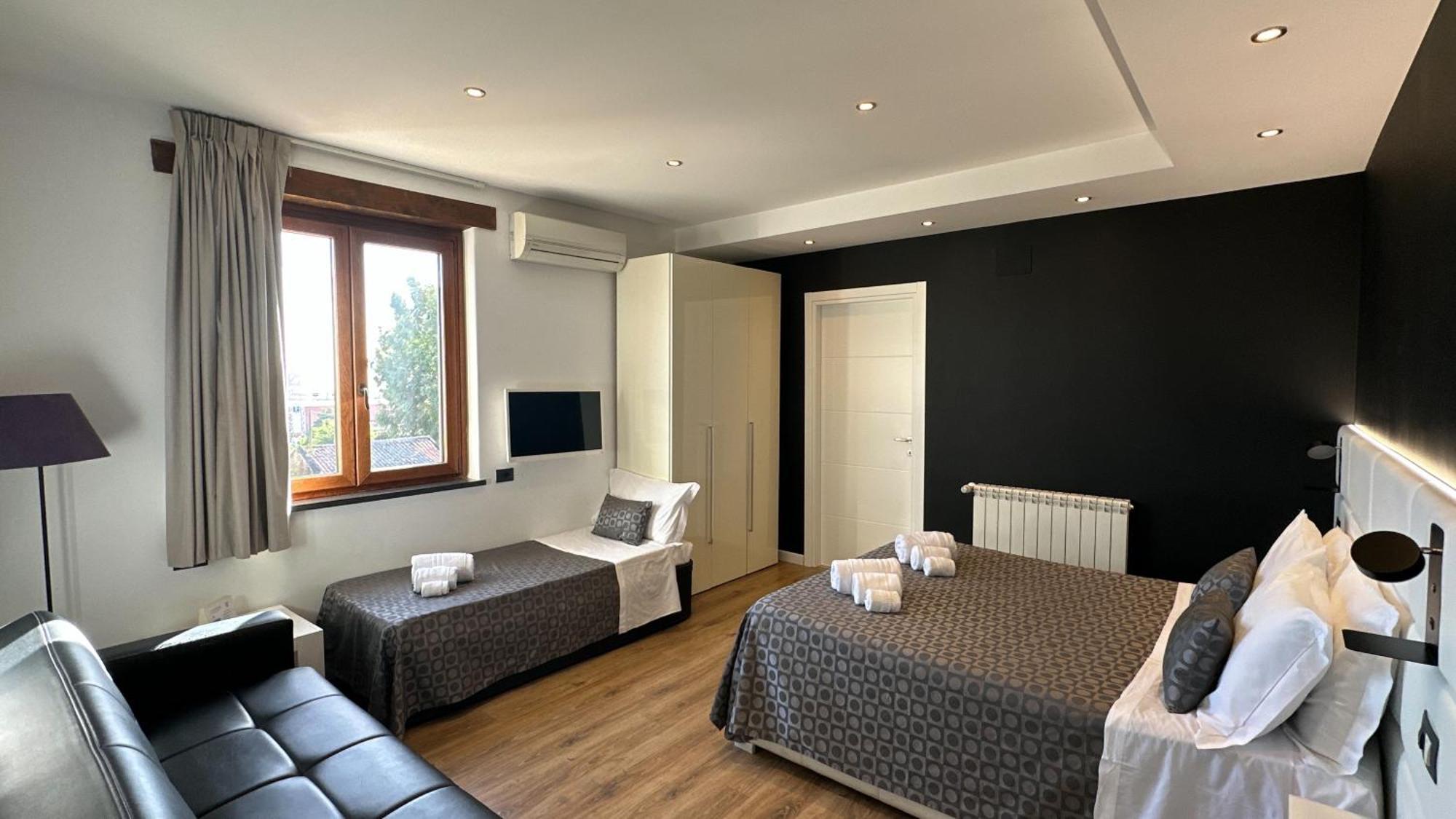 Ottomood B&B And Apartments Tremestieri Etneo Zimmer foto